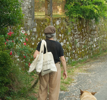 Tote bag